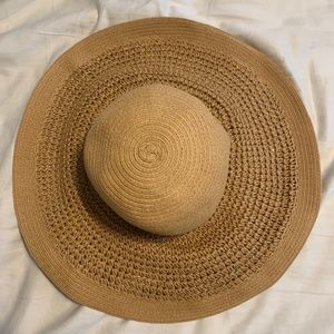 NWOT - J.Crew Textured summer straw hat